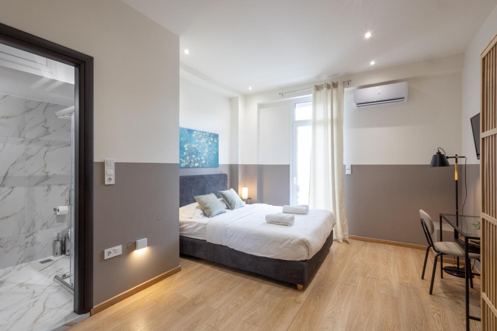Luxurious 3-Bedroom Seaside Retreat Fully Renovated In 2025 Aten Exteriör bild